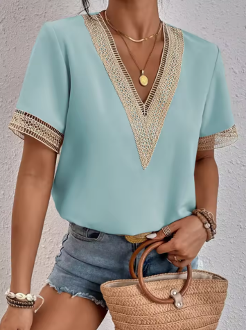 INES | Blusa con encaje delicado